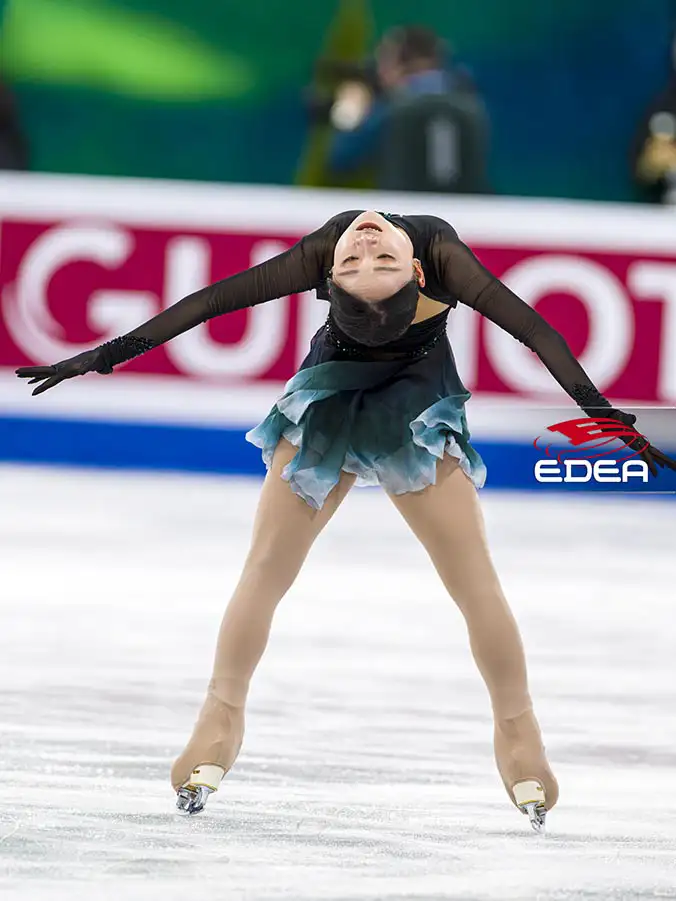 Ice Gallery Skates U.S.